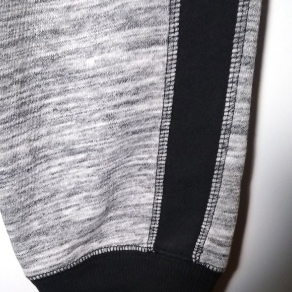 Sweats - Picture 5 of 5